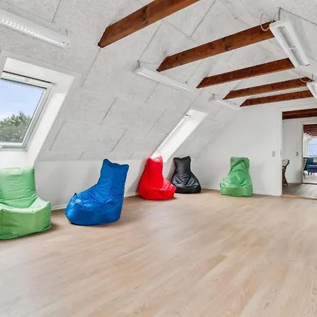 Prázdninový dům In With Sauna *